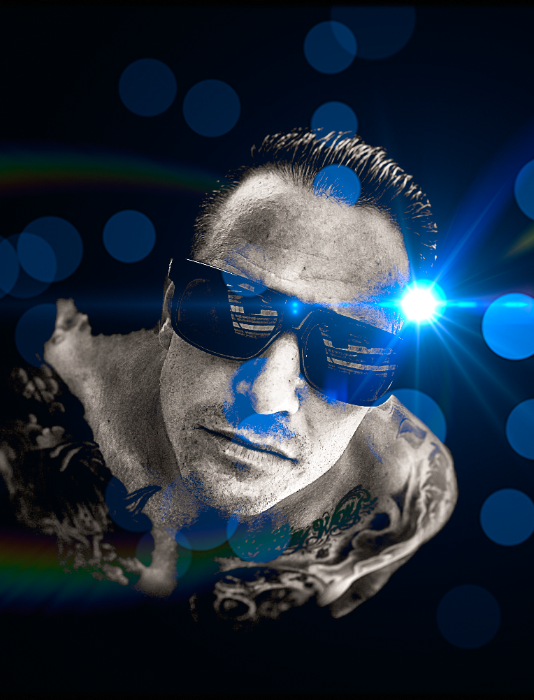 MIKEJ_PHOTO_LOOKING_UP_AFFTER_EFFFECTS_BLUE LIGHT LARE